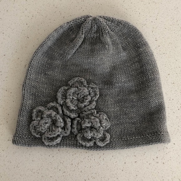Banana Republic Accessories - Banana Republic winter hat